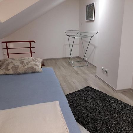 Aleksandrija 1 Nis Bagian luar foto